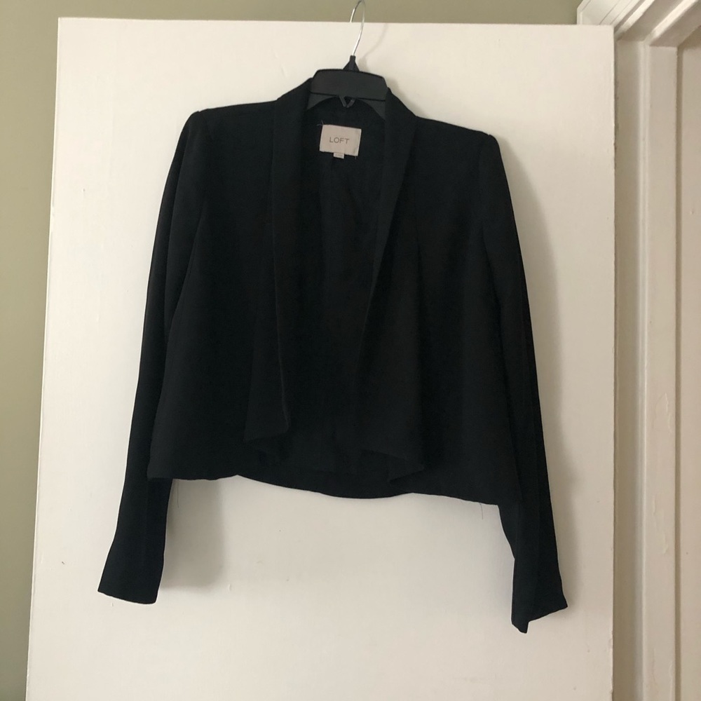 🆕 BLACK CROPPED BLAZER FROM THE LOFT
